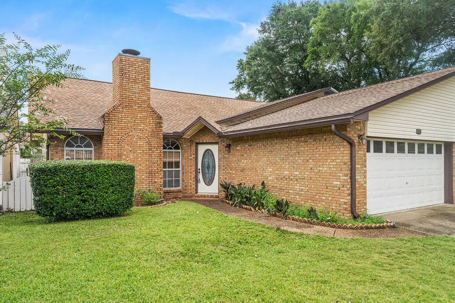851 Holbrook Circle, Fort Walton Beach, FL 32547 - #2