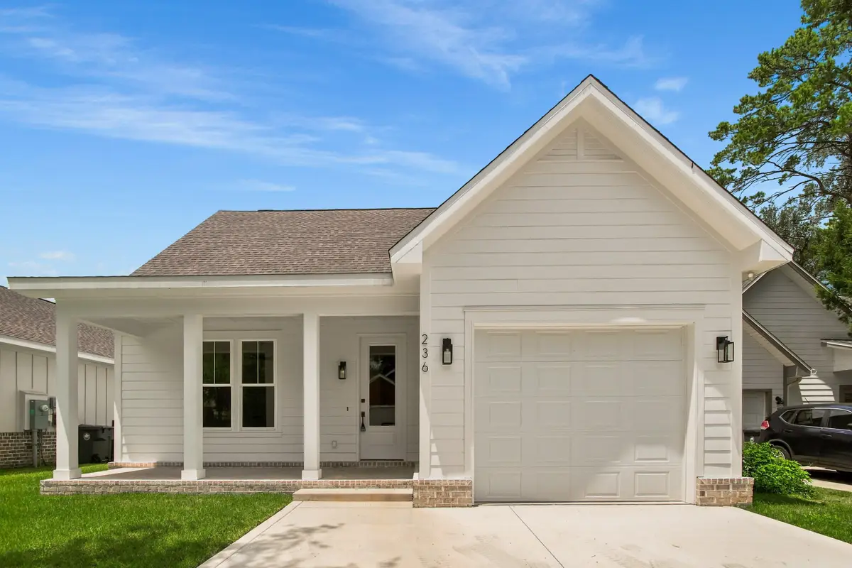 236 N Marsh Landing, Freeport, FL 32439 - #1