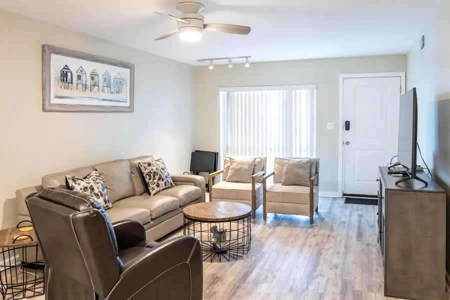 667 Nautilus Court #105, Fort Walton Beach, FL 32548 - #3