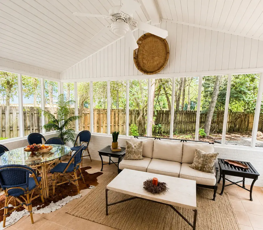 301 W Windward Cove, Niceville, FL 32578 - #3