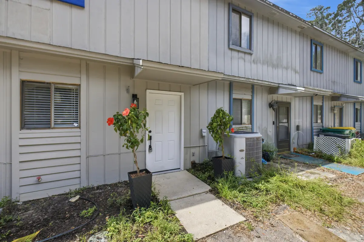 44 Berwick Circle #2, Shalimar, FL 32579 - #1