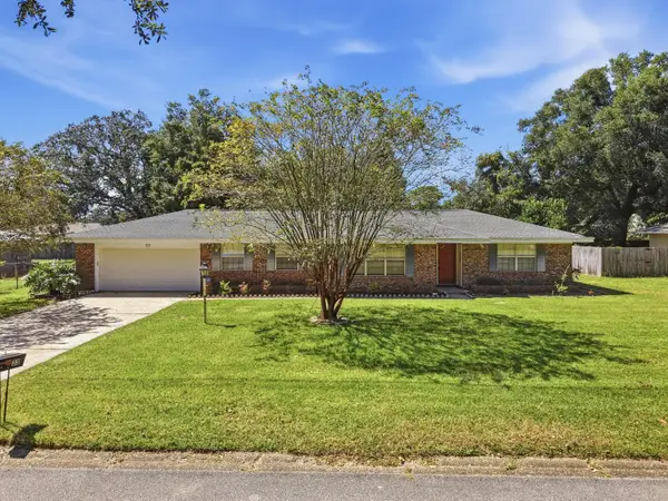 33 James Drive, Shalimar, FL 32579