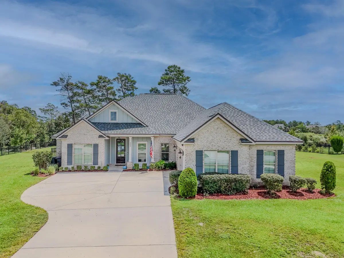 559 Coastal Breeze Drive, Freeport, FL 32439 - #1
