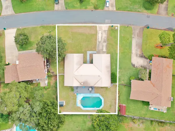 10 Pebble Beach Drive, Shalimar, FL 32579
