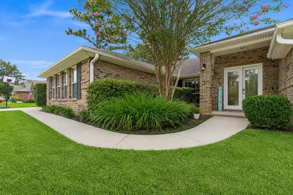 5925 Wind Trace Road, Crestview, FL 32536