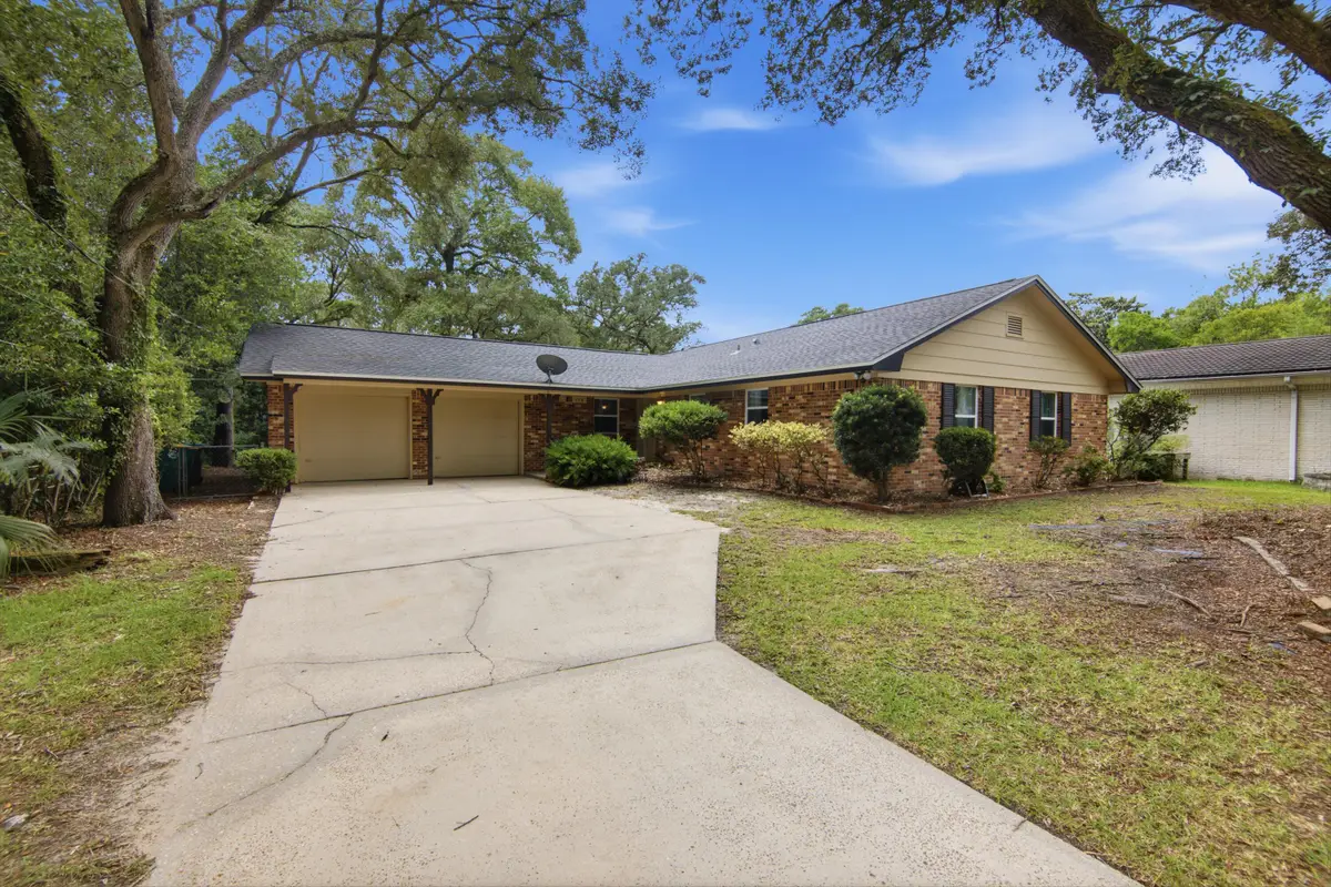 716 Bradford Drive, Fort Walton Beach, FL 32547 - #1