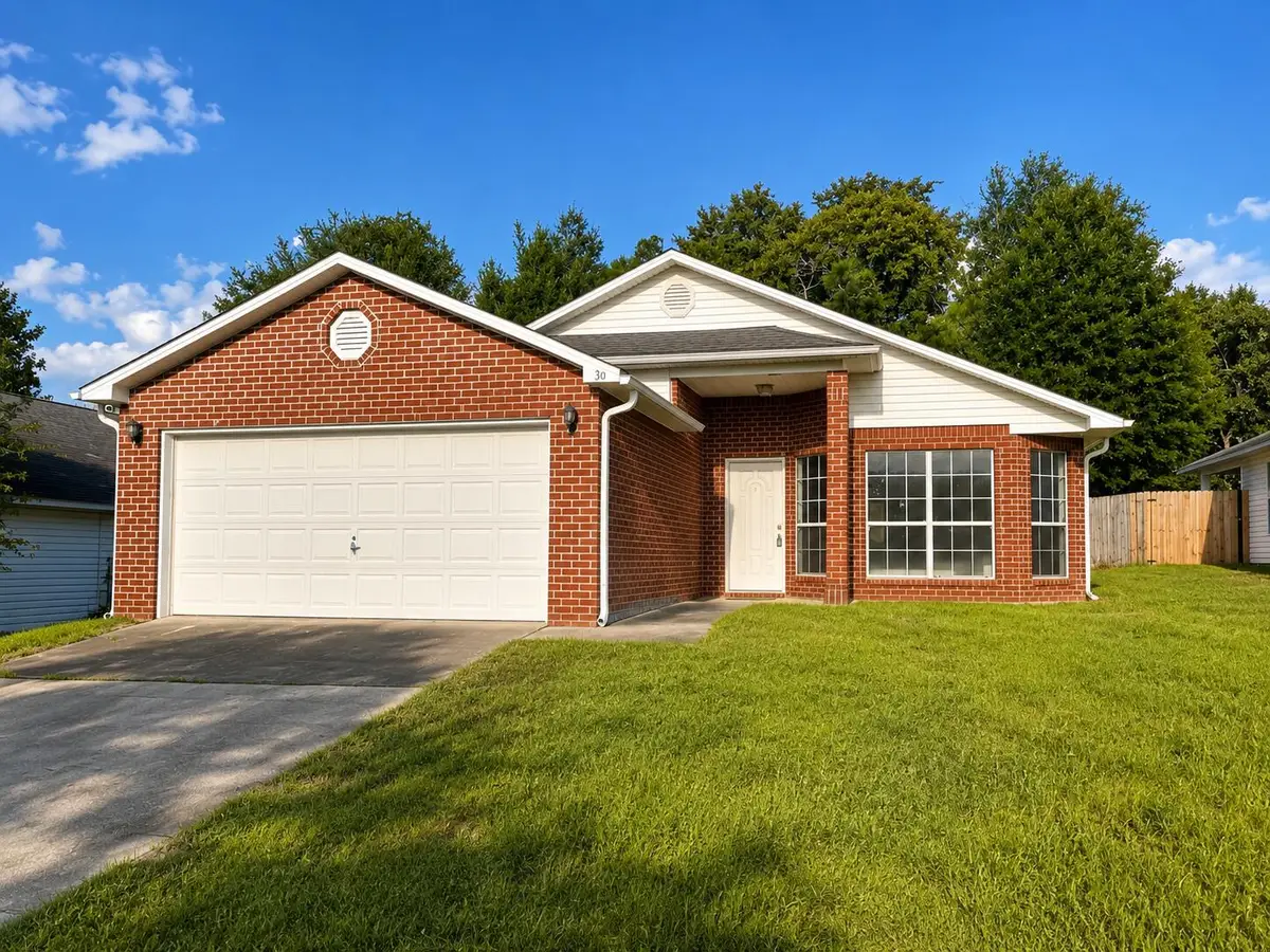 130 Sandstone Trail, Crestview, FL 32539 - #1