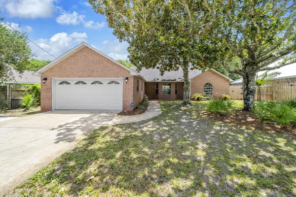 738 Vintage Circle, Destin, FL 32541
