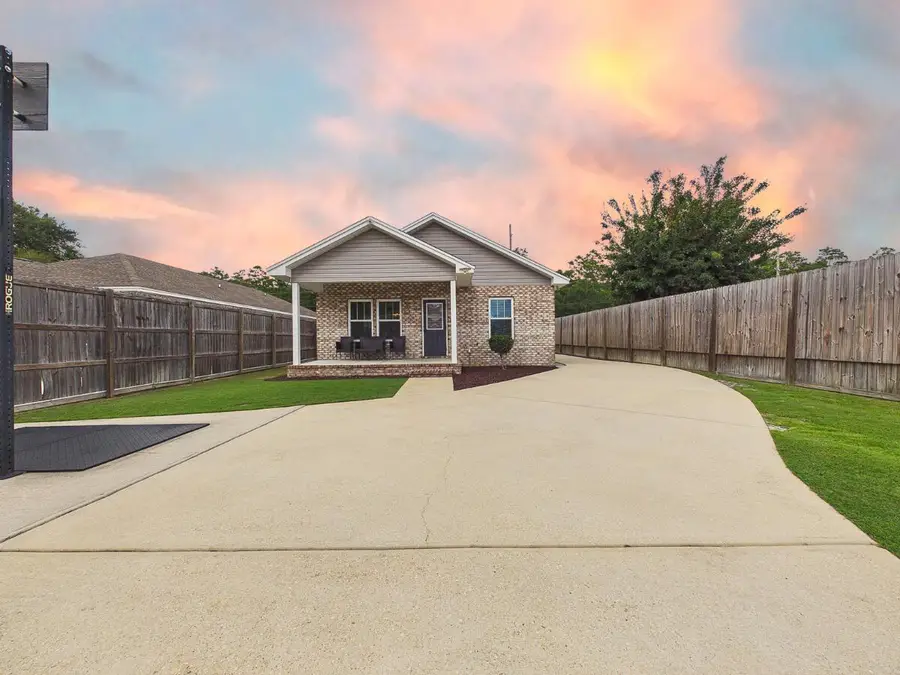 4606 Range Road, Niceville, FL 32578 - #3