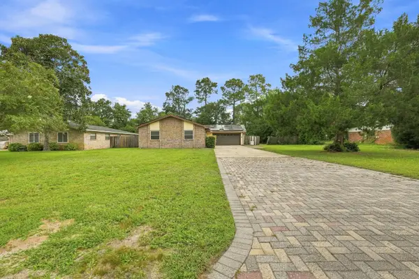 822 Valparaiso Boulevard, Niceville, FL 32578