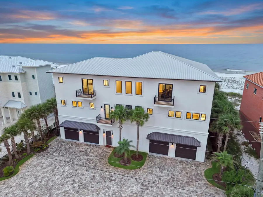 7321 Gulf Boulevard, Navarre, FL 32566 - #2