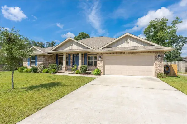 5935 Makenna Drive, Pensacola, FL 32526