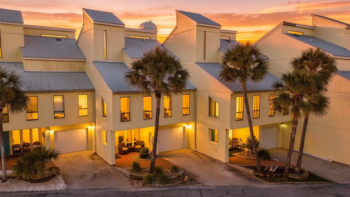 8520 Gulf Boulevard # UT-3, Navarre, FL 32566 - #1