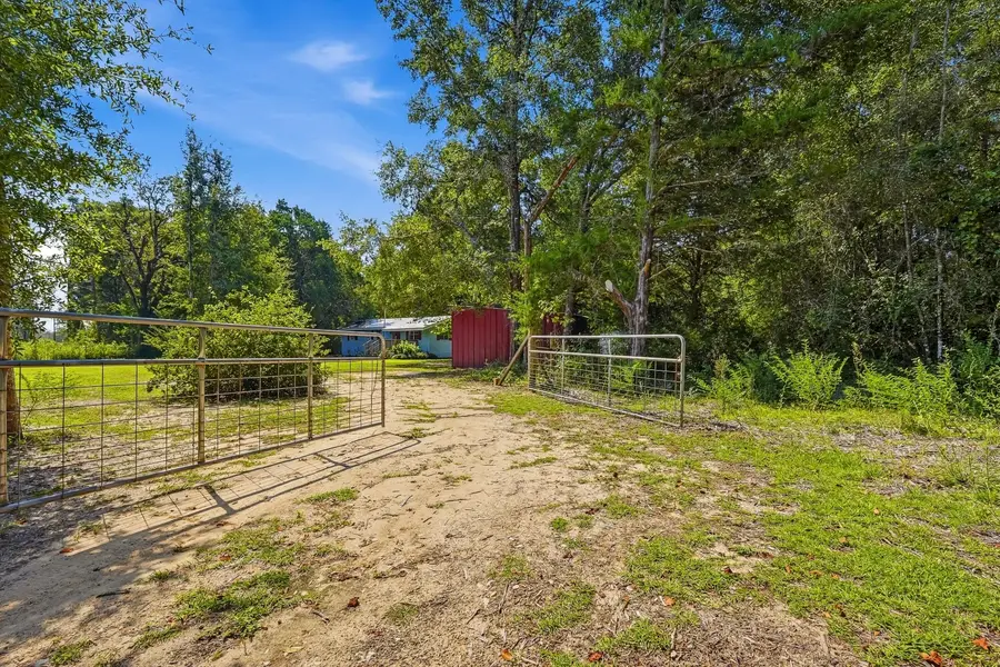 2098 S County Highway 183, Defuniak Springs, FL 32435 - #3