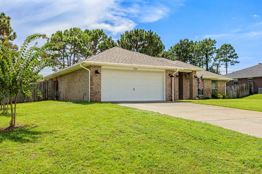7535 Brewster Street, Navarre, FL 32566 - #2