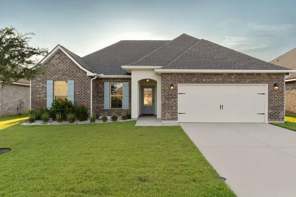 81 Alleyoak Lane, Freeport, FL 32439