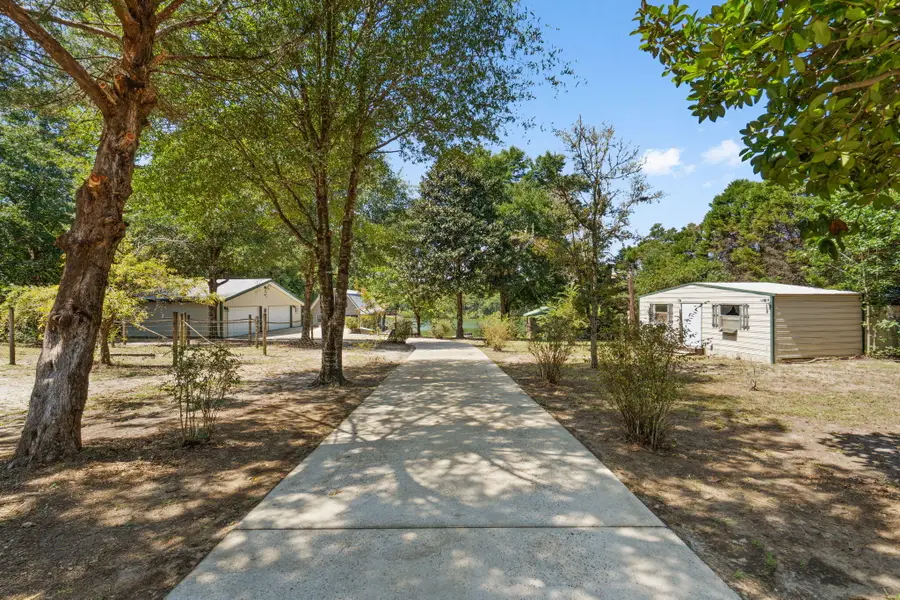 5322 Clint Mason Road, Crestview, FL 32539 - #3