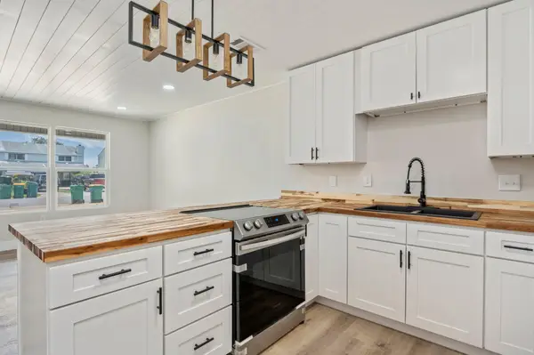 215 Ann Circle #UNIT 3, Destin, FL 32541