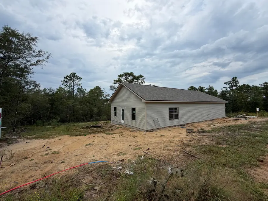 286 Larkspur East Avenue, Defuniak Springs, FL 32433 - #3