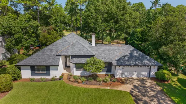 151 Baywind Drive, Niceville, FL 32578