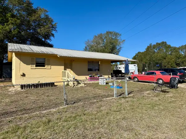 76 Fredrick Drive, DeFuniak Springs, FL 32433