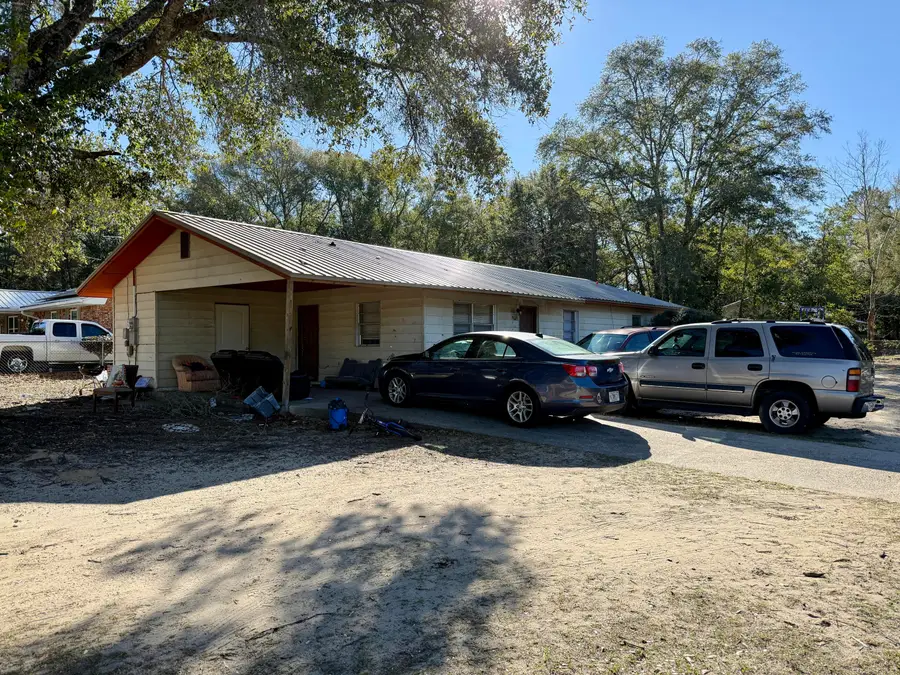 434 N 1st Street, Defuniak Springs, FL 32433 - #2