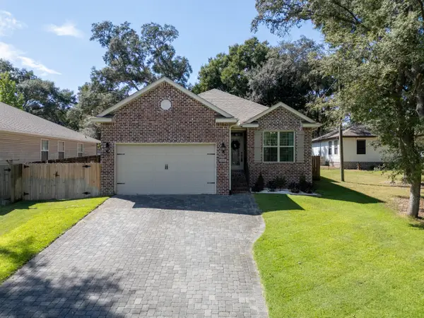 621 Ivy Avenue, Niceville, FL 32578