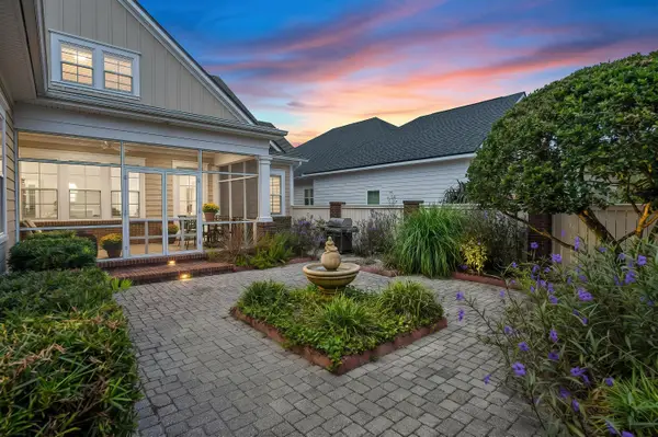 284 Champion Court, Destin, FL 32541