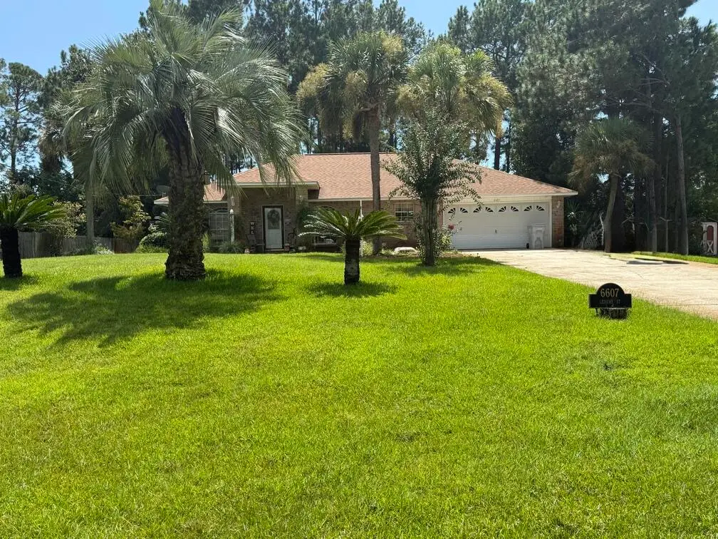 6607 Leisure Street, Navarre, FL 32566 - #1