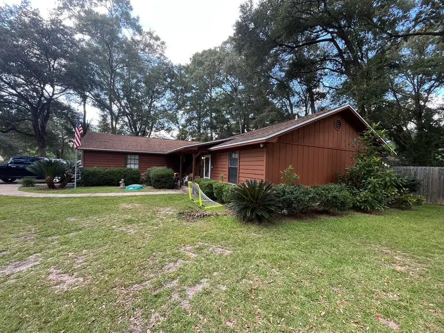 6021 W Dogwood Drive, Crestview, FL 32536 - #2