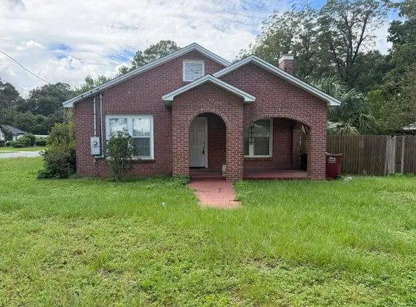 398 S Spring Street, Crestview, FL 32536