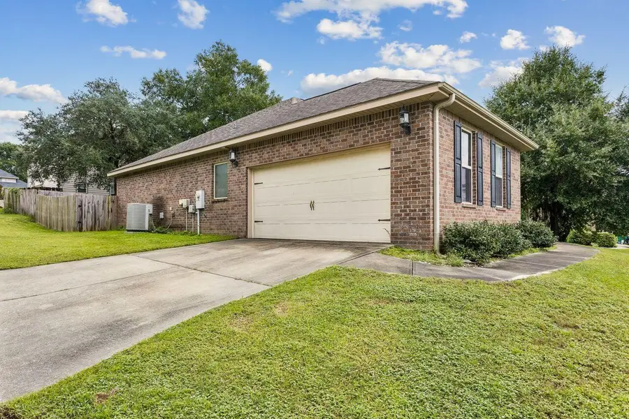 4569 Hermosa Road, Crestview, FL 32539 - #3