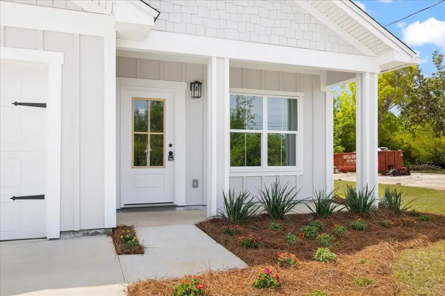 3708 E 7th Street, Springfield, FL 32401 - #3
