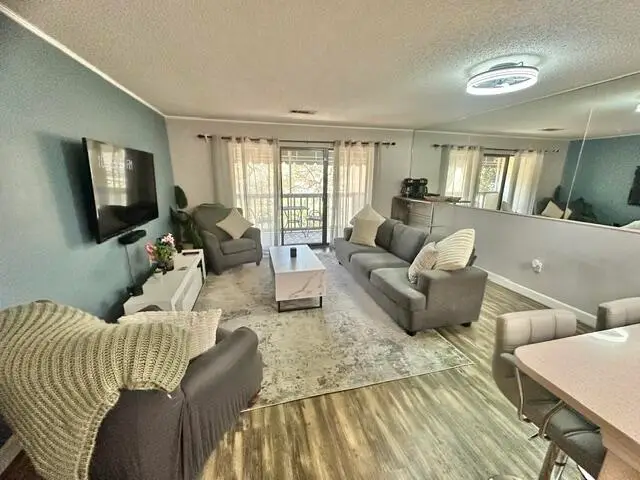 104 Westlake Court #104, Niceville, FL 32578 - #3