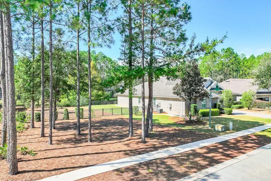 320 Symphony Way, Freeport, FL 32439 - #3