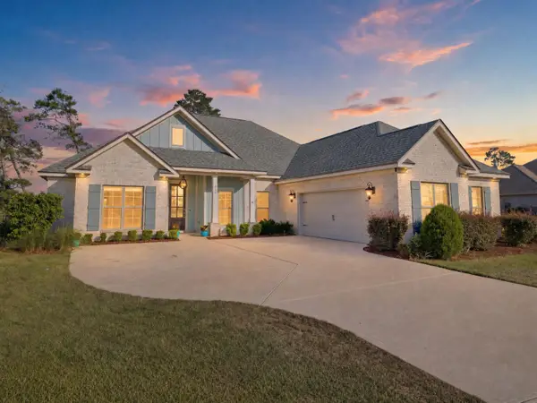 559 Coastal Breeze Drive, Freeport, FL 32439