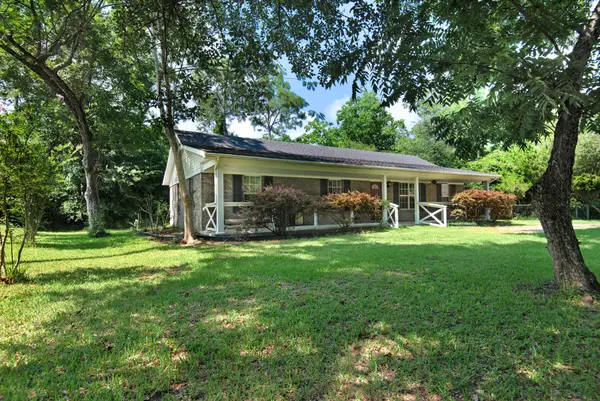 10175 S Loop Road, Pensacola, FL 32507