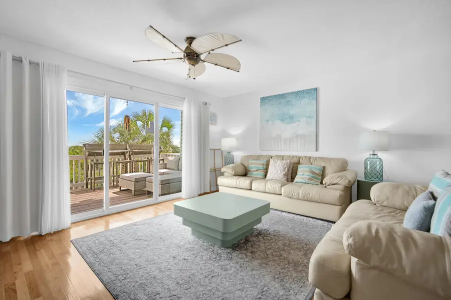 8522 Gulf Boulevard #20, Navarre, FL 32566 - Image #3