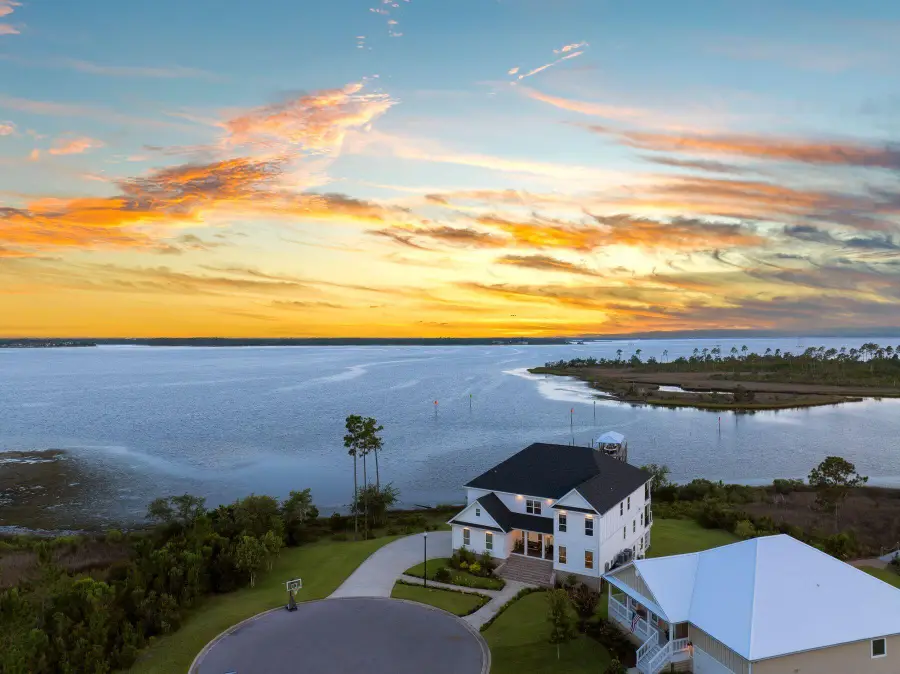 389 Confidence Way, Southport, FL 32409 - #2