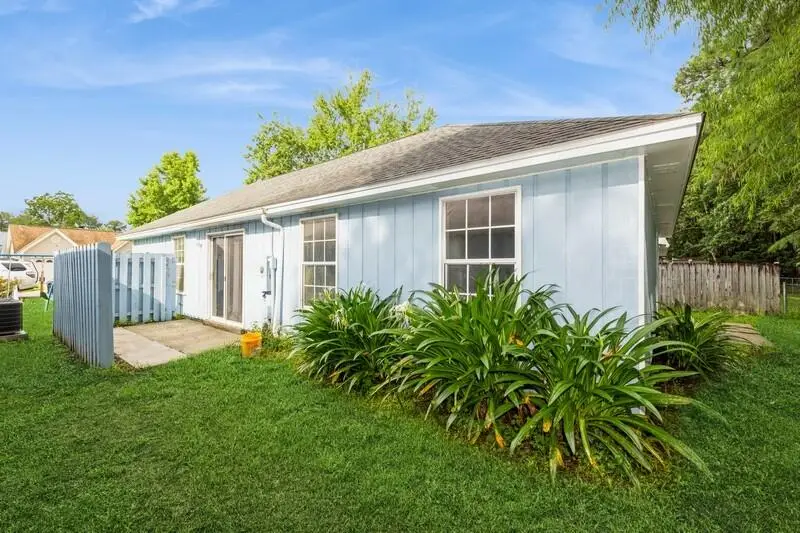3074 Yorktown Circle, Fort Walton Beach, FL 32547 - #3