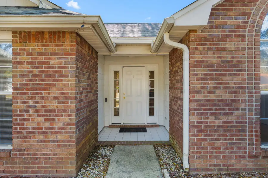 4591 Scarlet Drive, Crestview, FL 32539 - Image #3