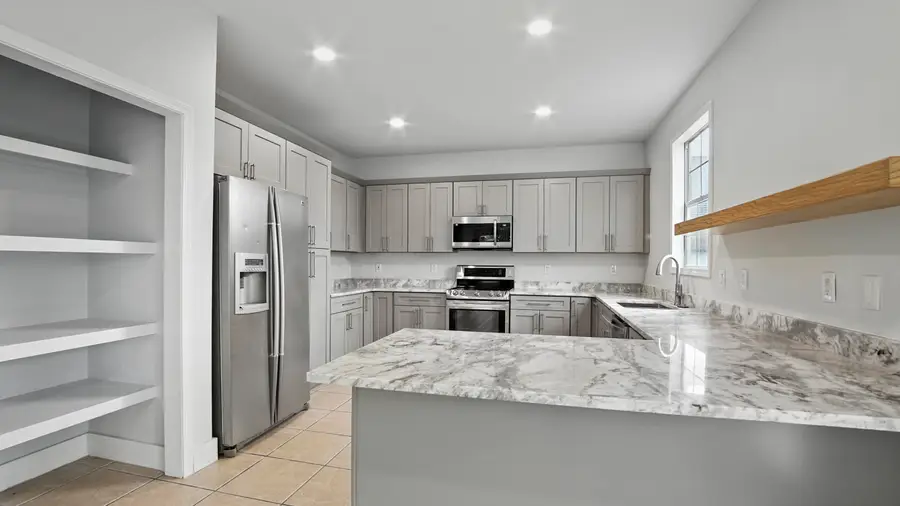 112 Cottonwood Circle, Lynn Haven, FL 32444 - #3