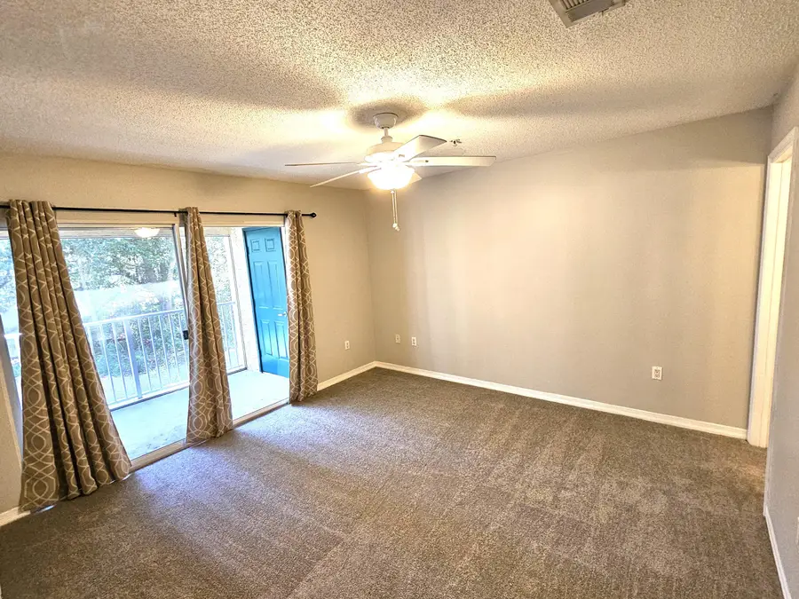 4276 Calinda Lane #APT 125, Niceville, FL 32578 - #2