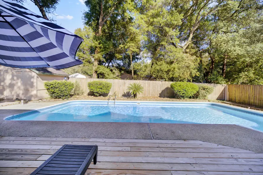 1024 Juniper Avenue, Niceville, FL 32578 - Image #3