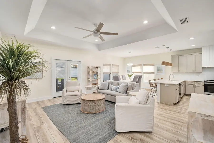 21706 Palm Avenue, Panama City Beach, FL 32413 - Image #2