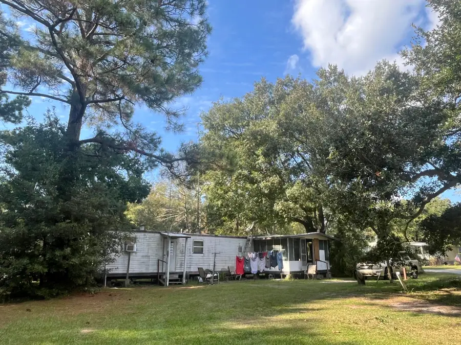 75 Hankins Road, Freeport, FL 32439 - Image #2