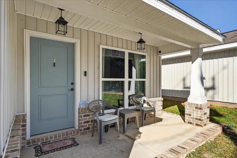 710 W Detroit Boulevard, Ensley, FL 32534 - Image #3