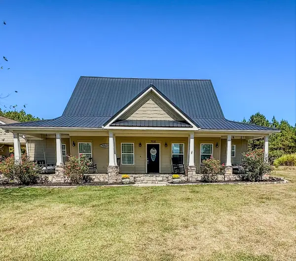 7935 Peacock Road, Baker, FL 32531