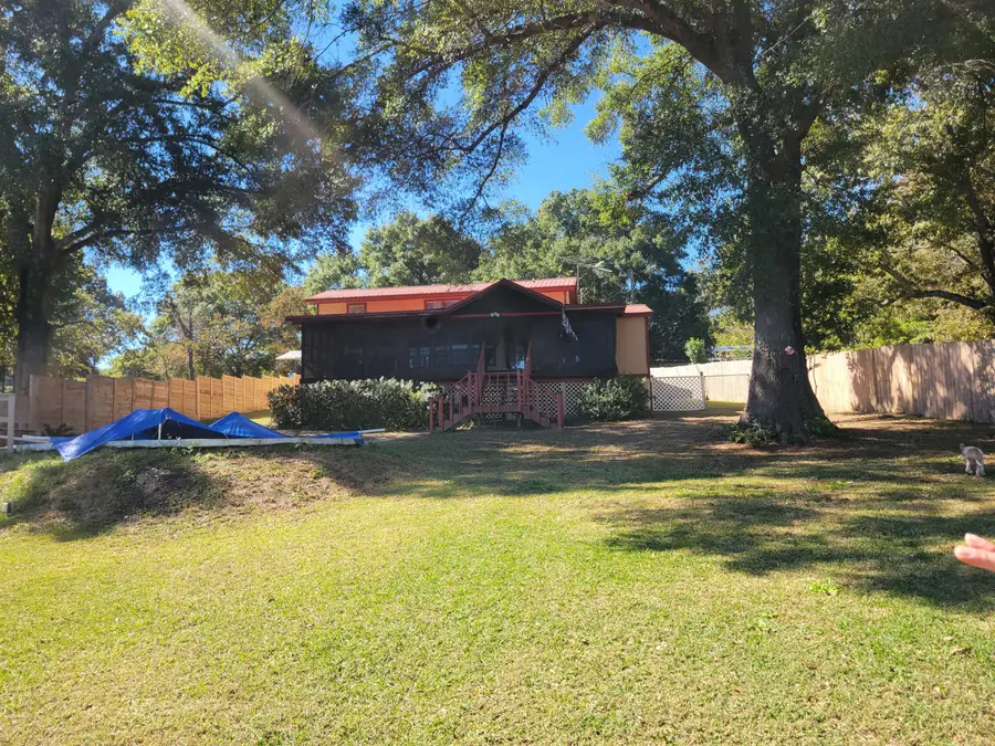 227 Holland Road, Defuniak Springs, FL 32433 - Image #2