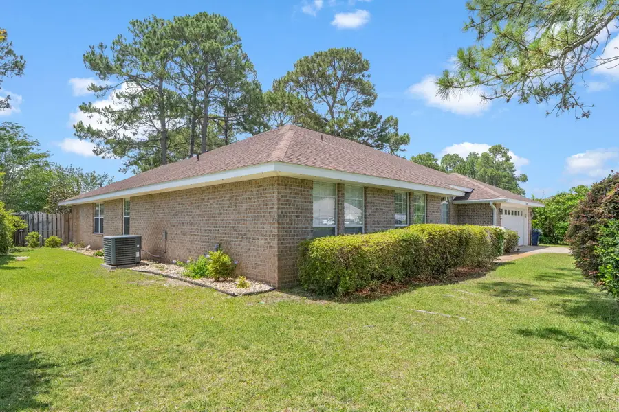 2365 Tumbleweed Drive, Navarre, FL 32566 - Image #3